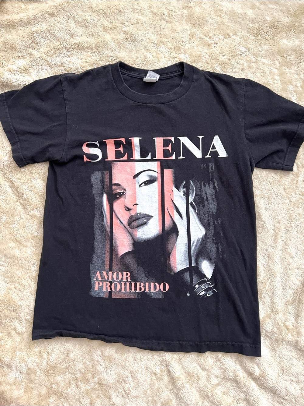 SUNA Woman's SELENA Graphic 90s Crewneck T-Shirt Size M